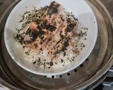 Foto langkah ke 2 dari resep Salmon with Crispy Skin.