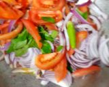 পিঁয়াজ টমেটোও কারিপাতার চাটনি (peyanj tomato currypatar chutney recipe in Bengali) রেসিপি ধাপ - 2 ছবি