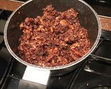 A picture of step 4 of Chocolate tiffin.
