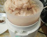 Foto langkah ke 1 dari resep *Bakso ayam tanpa b.p*.