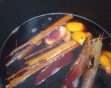 Foto del paso 4 de la receta: Peras al vino tinto