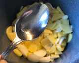 Foto del paso 2 de la receta: Grande y jugosa tortilla de patatas con poco aceite en Olla GM modelo H