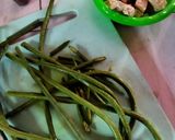 Foto langkah ke 1 dari resep Tumis Tempe Kacang Panjang.