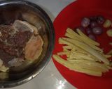 Foto langkah ke 1 dari resep Daging Sapi Saos Tiram.