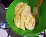Foto del paso 1 de la receta: Minanesa de berenjena acompañadas con arroz, zanahoria y huevo