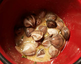 Foto del paso 2 de la receta: Ensalada imperial con vinagreta de almejas y mostaza