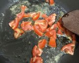 Foto langkah ke 1 dari resep Tomato Scramble Egg.