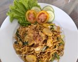 Foto langkah ke 5 dari resep Mie Goreng ala Resto.