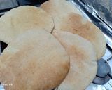 صورة لخطوة 5 من وصفة العيش البيتي 🍞🥖