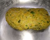 ગ્રીન ઓનિયન એન્ડ ગાર્લીક થેપલા (Green Onion & Garlic Thepla Recipe in Gujarati) રેસીપી સ્ટેપ1ફોટો