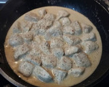 Foto del paso 6 de la receta: Fricasse de pollo con chalotas y champiñones glaseados