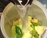 A picture of step 3 of Amla juice.