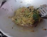 Foto langkah ke 4 dari resep Tumis pepaya muda.