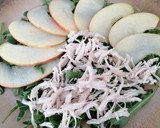 Foto del paso 4 de la receta: Ensalada de rúcula y pollo