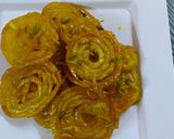 इंस्टेंट जलेबी (Instant Jalebi recipe in hindi) रेसिपी चरण 6 फोटो