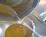 Foto del paso 4 de la receta: Mousse rellena de jelly cubierta con glaseado espejo🌌