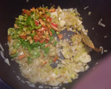 Foto del paso 3 de la receta: Arroz caldoso con atún