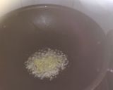 A picture of step 2 of Soya fry.