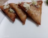 A picture of step 8 of Mini Qeema Samosa.