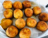 Foto del paso 4 de la receta: Bolas de arroz rellenas