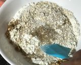 A picture of step 3 of Strawberry Oats Crumble Bars: EGGLESS.