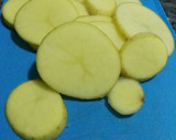 Foto del paso 1 de la receta: Lomo adobado al horno con patatas y verduras