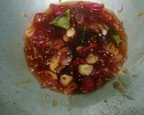 Foto langkah ke 5 dari resep Kering tempe simple pedas manis.