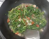 Foto langkah ke 3 dari resep Tumis Kangkung.