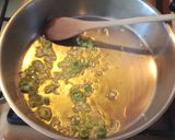 Foto del passaggio 1 della ricetta Penne ai piselli e carciofi