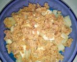 A picture of step 3 of Potato, Tuna, Mozzarella, and Egg Salad.