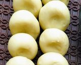 पेढे (pedhe recipe in marathi) रेसिपी स्टेप 6 फोटो