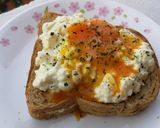 A picture of step 3 of Wasabi Cream Cheese Eggs White and Runny Yolk Sandwich.