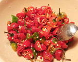 Foto del paso 4 de la receta: Salsa thai siracha