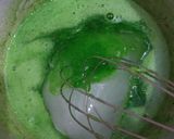 Foto langkah ke 7 dari resep Es Lumut Susu Daun Kelor.