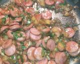 Foto del paso 4 de la receta: Salchichas con hogao
