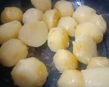 લસણીયા ભૂંગળા બટાકા (Lasaniya Bhungra Bataka Recipe In Gujarati) રેસીપી સ્ટેપ1ફોટો