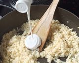 Une image de l'étape 2 de Risotto au lait de coco betteraves rouge et jaune, orange.