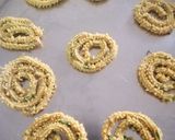 મેથી ની ચકરી (Methi Chakri Recipe In Gujarati) રેસીપી સ્ટેપ3ફોટો