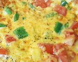 A picture of step 3 of My Nice Omelette for Lunch today. 😁.
