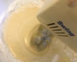 Foto del paso 6 de la receta: Bizcochito de vainilla