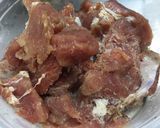 รูปขั้นตอนการทำที่ 1 ของ ข้าวผัดหมู🐷