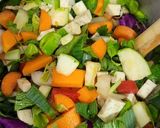 Foto del paso 1 de la receta: Caldito de verduras casero 🍲 ♡