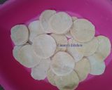 A picture of step 5 of Milk Crackers.