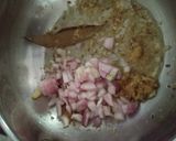 A picture of step 4 of Palak Anda Curry.