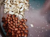 काकडीचे धोंडस (Kakdiche Dhondas Recipe In Marathi)