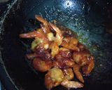 Foto langkah ke 3 dari resep Udang goreng saus lava.