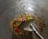 Foto langkah ke 2 dari resep Nasi Tutug Tempe Bumbu Iris.