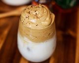 Foto langkah ke 4 dari resep Dalgona Coffe, Anti gagal.