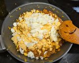 Foto del paso 5 de la receta: Huevos cocido con carne