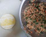 รูปขั้นตอนการทำที่ 1 ของ เกี๊ยวไส้หมู กูฉ่าย